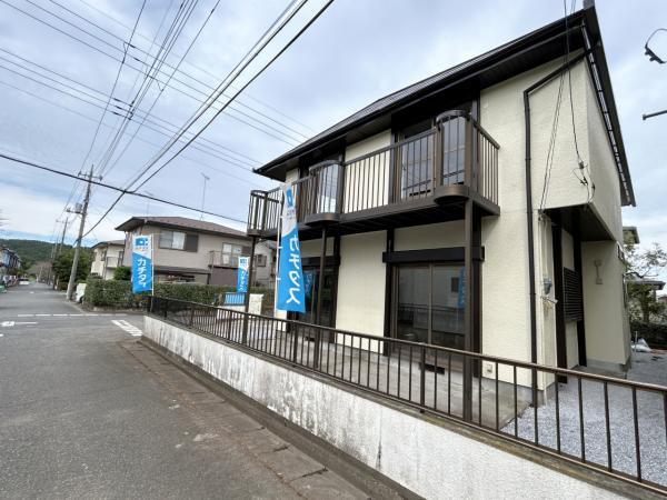 宇都宮市立伏町　５ＬＤＫ　中古住宅の前面道路含む現地写真