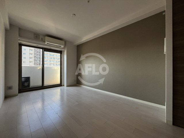 プランドール福島レジデンスの居間・リビング|プランドール福島レジデンス　洋室