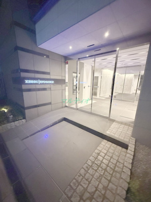 【エントランス】 | XEBEC両国