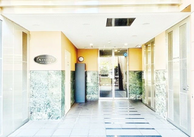 アルテール両国のエントランス|エントランスです。