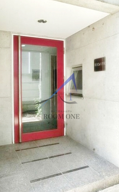 中野ｎｉｎｅ’ｓ　ｃｏｒｅのエントランス|エントランスです。