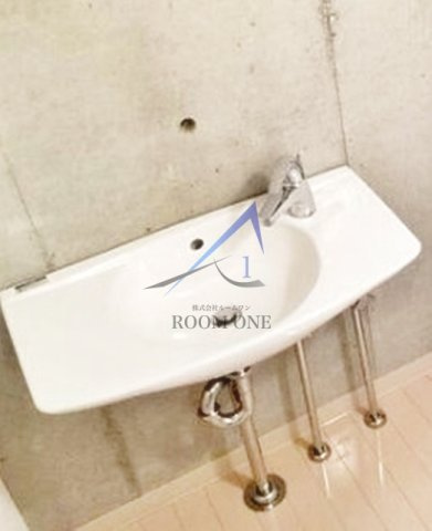 中野ｎｉｎｅ’ｓ　ｃｏｒｅの洗面所|洗面台です。