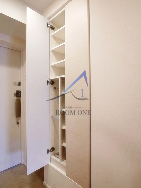 Trimestorielの設備|シューズボックスです。