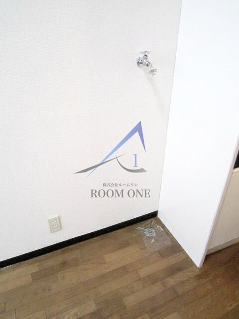 ルミエール中野の設備|洗濯機置き場です。