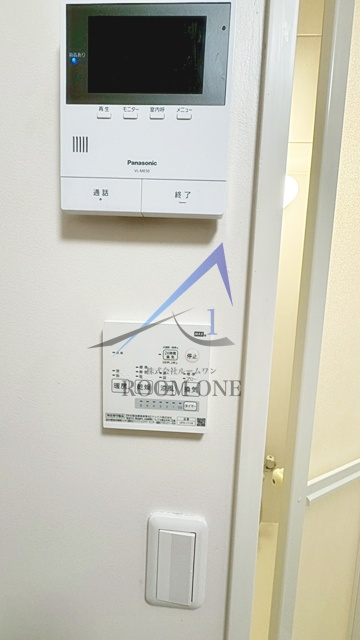 ローク目白台のセキュリティ|モニター付きインターホンです。