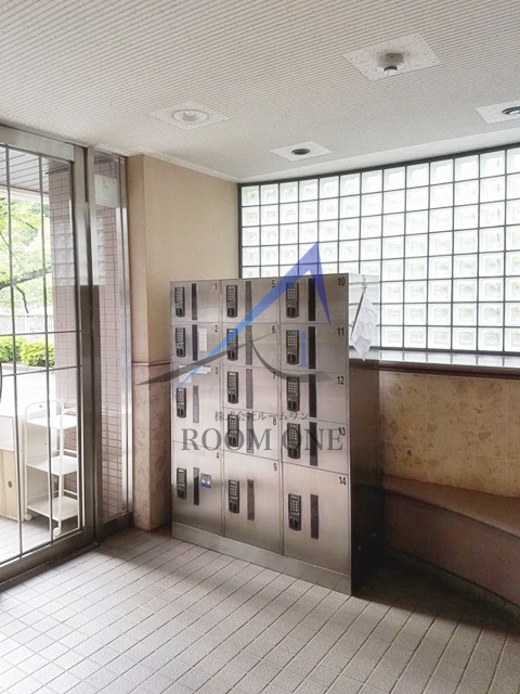 ドルチェ目白台のその他共用部分|宅配ボックスです。