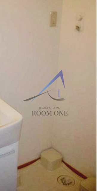 ネスト鳥羽の設備|洗濯機置場です。