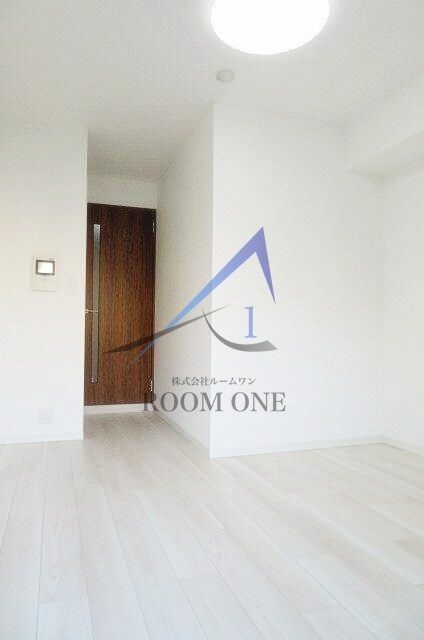 グランパレス南麻布仙台坂の居間・リビング|洋室のお部屋です。