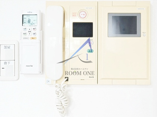 コンフォリア東品川のセキュリティ|モニター付インターホンです。