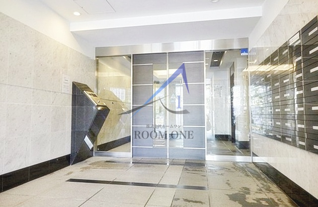 メインステージ白金高輪駅前のエントランス|エントランスです。