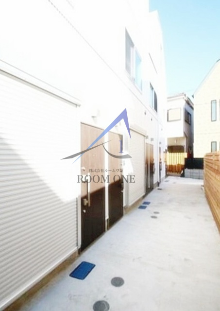 Ｂｌａｎｃ　Ｃｏｕｌｅｕｒのエントランス|エントランスです。