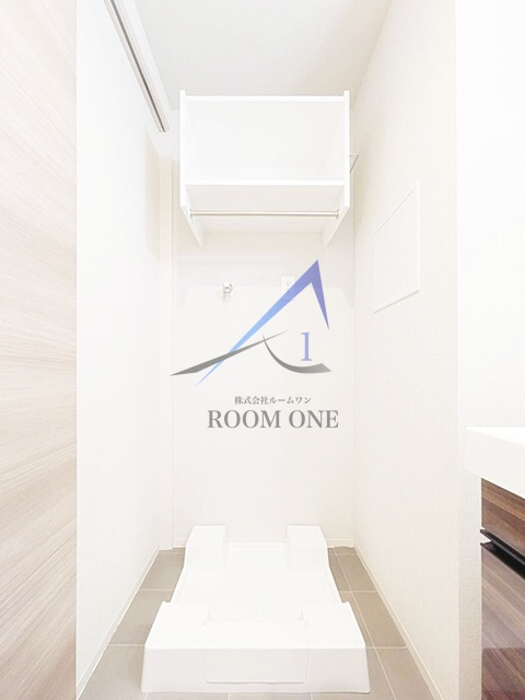 ホウエイコート秋葉原の設備|洗濯機置き場です。