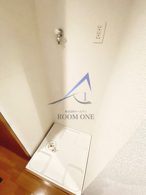 クレイシア西蒲田の設備|洗濯機置き場です。