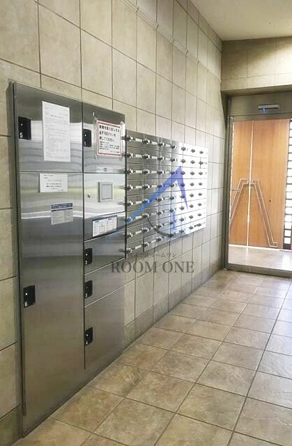 東急ドエル・グラフィオ大森のその他共用部分|集合ポストです。