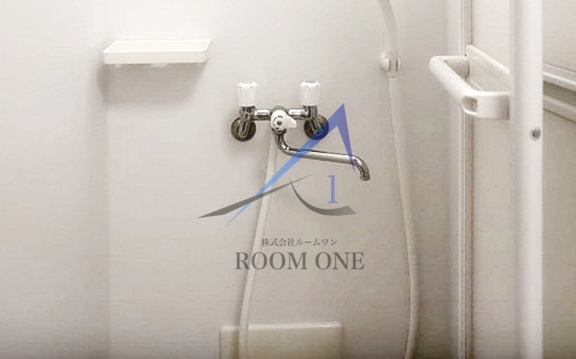 サークルハウス太子堂の浴室|シャワールームです。