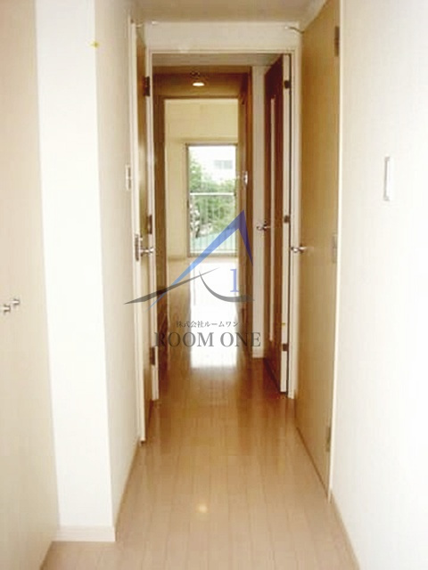 リヴェール三軒茶屋の玄関|玄関です。