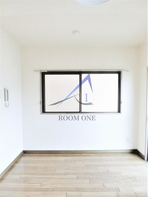 ゆうらいくビル