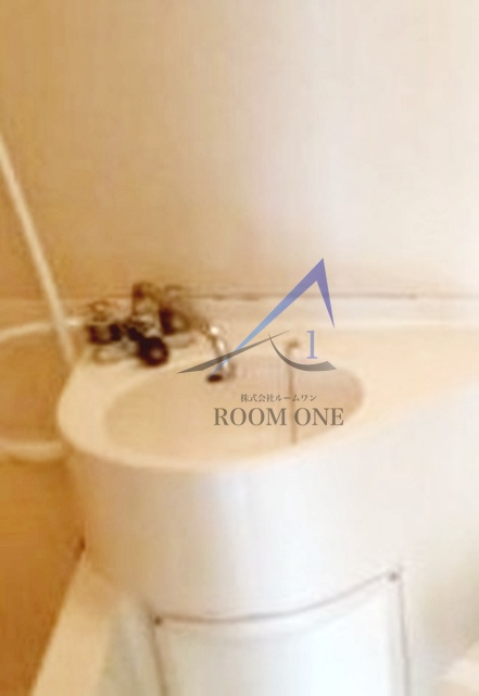 スカイコート向島の洗面所|洗面台です。