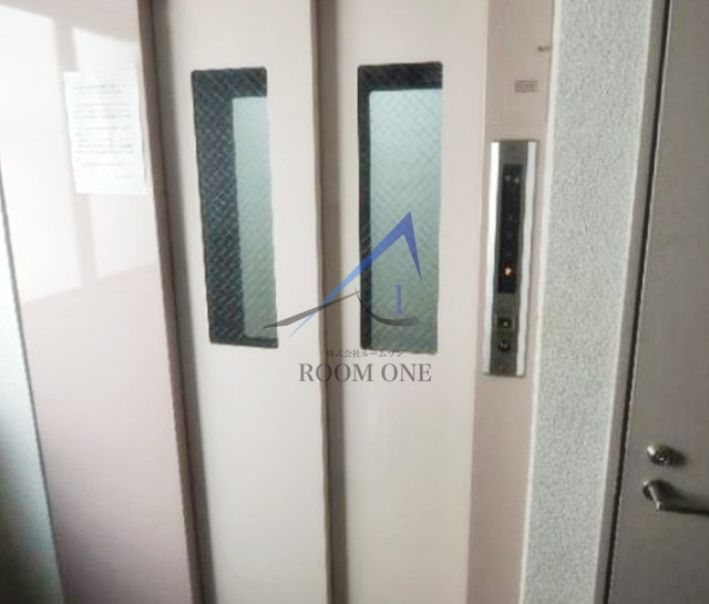 ヴェッセル巣鴨のその他共用部分|エレベータ―です。