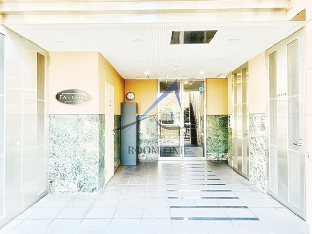 アルテール両国のエントランス|エントランスです。