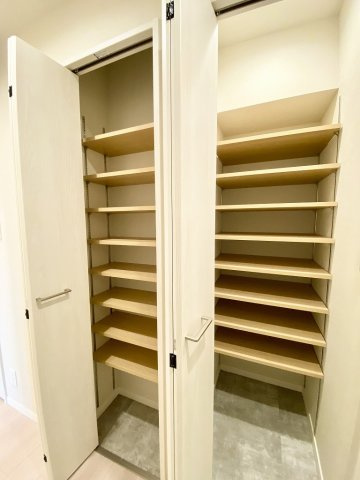 【収納】 | ★仲介手数料無料★モナーク碑文谷（近隣には商業施設が揃っています　学芸大学駅は個人商店街が並んでいて楽しいです）