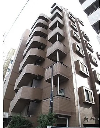 【外観】 | ★仲介手数料無料★モナーク碑文谷（近隣には商業施設が揃っています　学芸大学駅は個人商店街が並んでいて楽しいです）