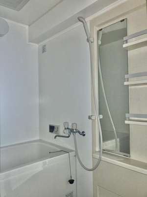 【浴室】 | フドウ三軒茶屋ハイツ