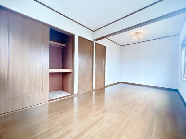 宇都宮市御幸本町　４ＬＤＫ　中古住宅の洋室