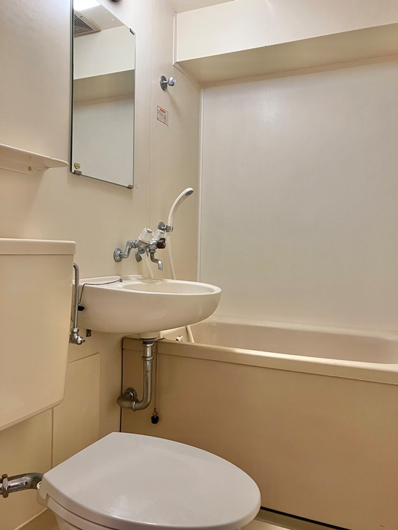 ＮＩＣアーバンハイム根津公園の浴室