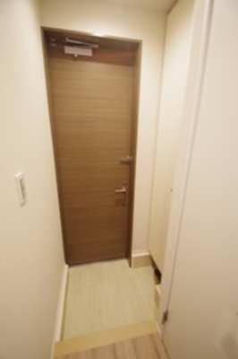 【玄関】ヒルズミワ