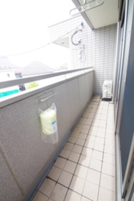 【バルコニー】ヒルズミワ