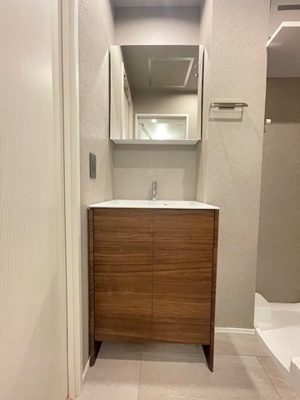 【独立洗面台】 | 新品家具付きマンション台東2(KaGood東京)