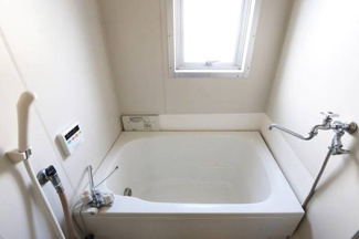 【浴室】 | ビレッジハウス千丁3号棟 | ビレッジハウスの同一物件・同一タイプの間取りの写真です