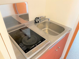 【キッチン】 | レオパレスメゾン　神馬　Ⅰ | 設備・仕様は号室により異なる為、現況を優先致します。