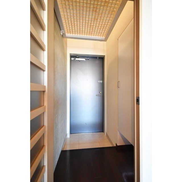 T’s SQUARE天神橋の玄関