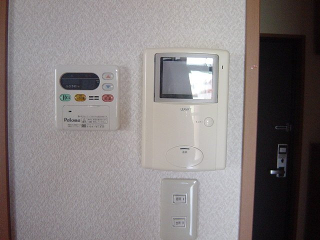 スマイルハイムの内装|カメラ付インターホン