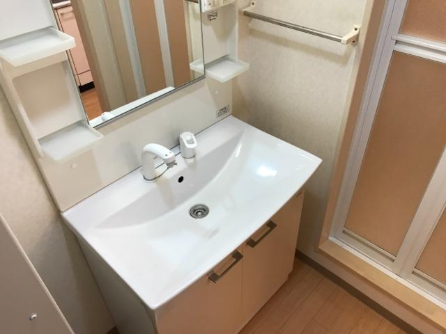 インホア南成瀬の洗面所|洗髪洗面化粧台