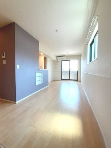 ノアーズアークテラスの居間・リビング