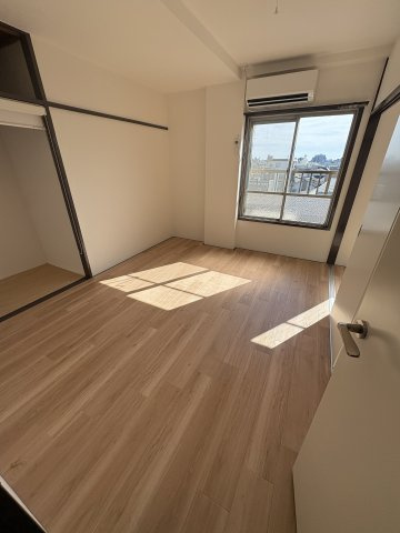 大久保ビルの居間・リビング