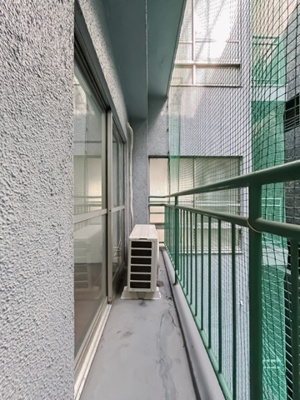 【バルコニー】 | 秋山ビル