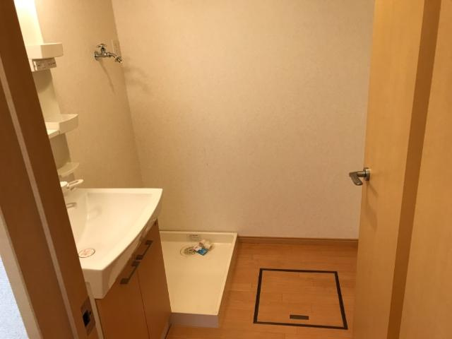 アラモード　ガーデンのその他|脱衣室