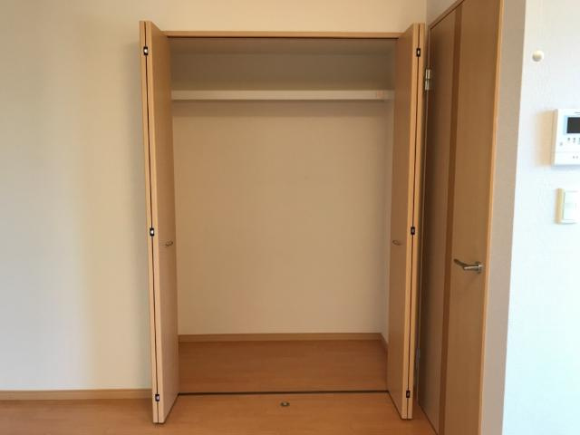 アラモード　ガーデンの収納|クローゼット