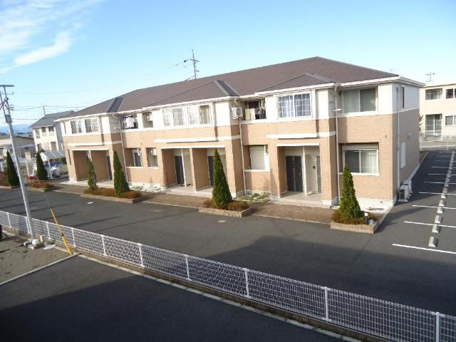 アラモード　ガーデンの外観|外観写真（昼）