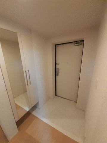 リズルーム（Ｒｉｚ　Ｒｏｏｍの玄関