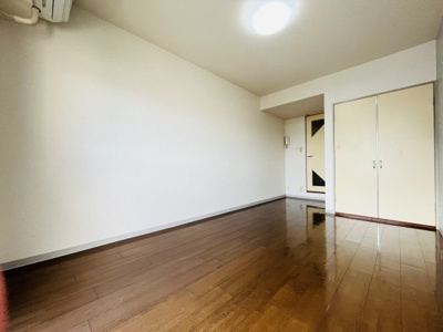 【内装】エステート弦四路