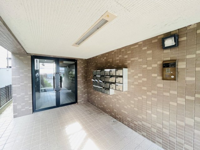 【エントランス】エステート弦四路