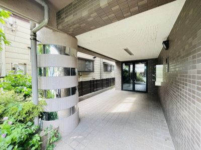 【エントランス】エステート弦四路