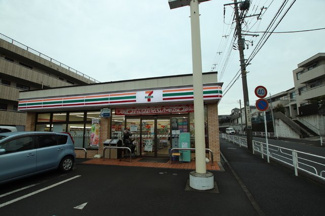 セブンイレブン 横浜菅田町店まで400ｍ