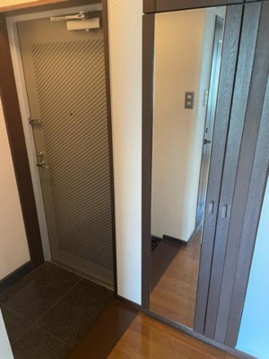 【玄関】 | レジデンスマルミットドール