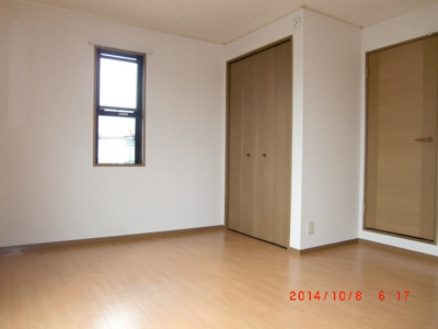 ２面に窓があります